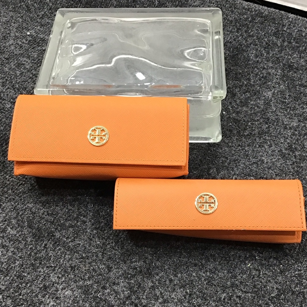 Tory Burch set of 2 sunglasses cases large and small